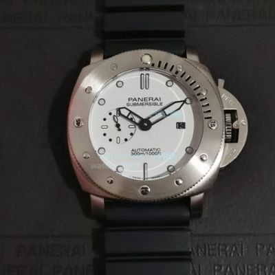 Best Quality Replica Panerai Luminor Submersible White Face Steel Case Watch 